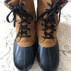 Cougar Women's Waterproof Totem Duck Style Winter Snow Boots Sz 8M